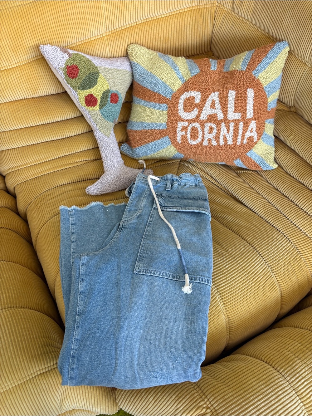 We The People Relaxed Light Blue Women's Boyfriend Jeans with Drawstring Waist